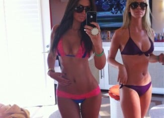 Hot Bikini Babes