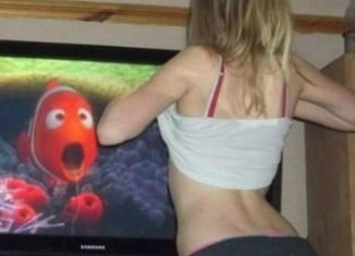 funny-hot-girl-and-nemo-sexy-funny-pics