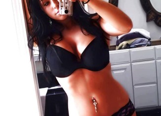 Sexy Cell Phone Selfies 21