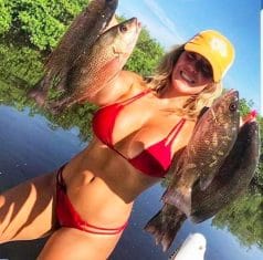 Hot Thick Girl Fishing